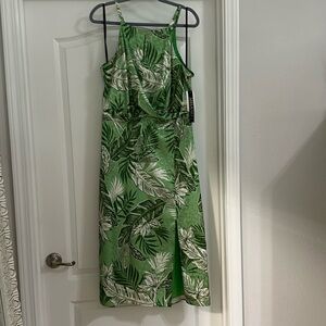 NWT Christian Siriano  halter style evening Dress